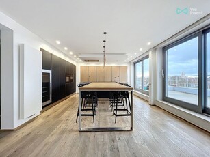 Sublime Penthouse Appartement met 2 Slaapkamers!