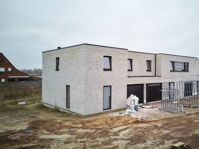 Nieuwbouw woning te koop in Oudenburg