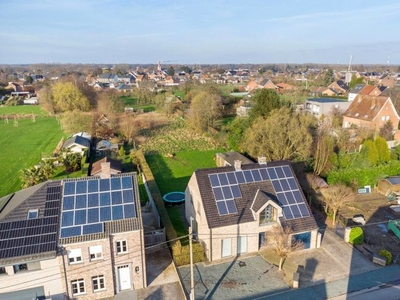 Ruime woning met tuin, garage en 4 slaapkamers in Londerzee