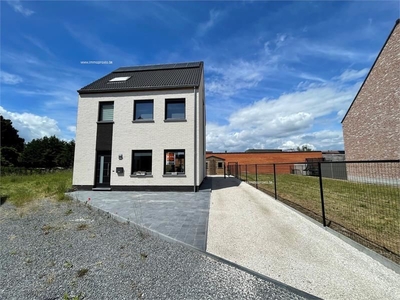 Nieuwbouw huis te huur in Serskamp