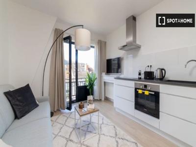 Studio apartment for rent in Quartier Des Squares, Brussels