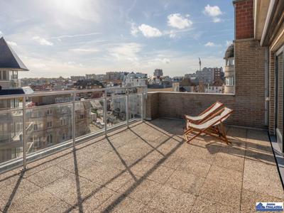 Zuidgerichte penthouse met ruime terrassen