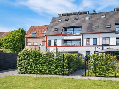 Prachtig 2 slaapkamer appartement met terras te Huur in Zele