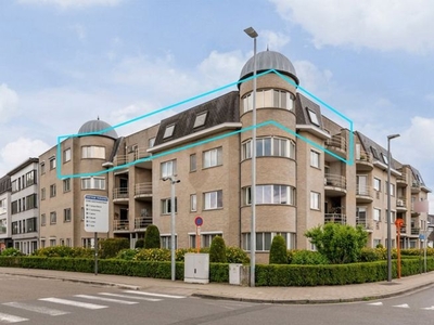 Penthouse van ruim 200m² met 2 slpks en 70m² aan terrassen