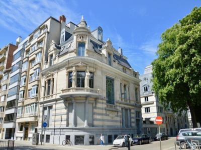 ANTWERPEN - CENTRUM - Kantoorruimte te huur vanaf 210 m²