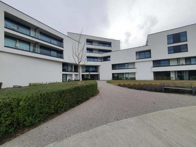 Ruime assistentie flat in moderne residentie