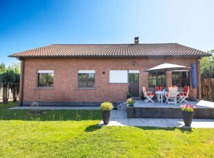 Charmante villa in bungalowstijl van ± 150m²