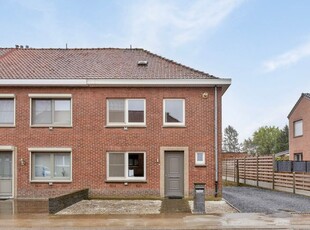 Gerenoveerde woning met twee slaapkamers aan de rand van ...