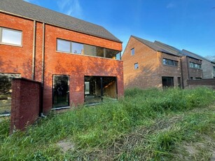 Nieuwbouw woning aan de bossen van de Heide - “De Vier Ge...