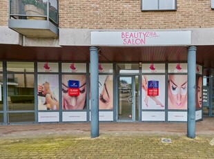 Veelzijdig handelspand voor diverse doeleinden in centrum Lo