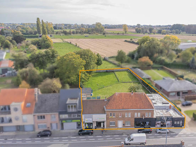 BAMBRUGGE - Grond voor nieuwbouw of commercieel project.