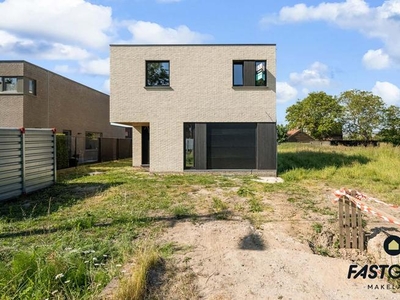 Moderne energiezuinige nieuwbouw villa