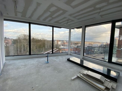 Penthouse op bovenste verdieping!