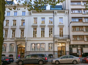 Modern duplex appartement met groot terras aan Belgiëlei