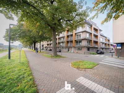 Prachtige penthouse met ruim terras vlakbij centrum Gent