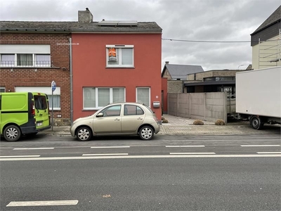 Nieuwbouw huis te huur in Schellebelle