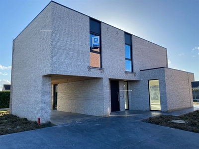 Nieuwbouw woning te koop in Roeselare