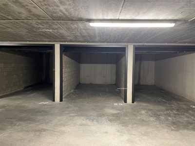 Nieuwbouw garage te huur in Bornem