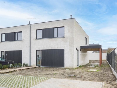 Nieuwbouw woning te huur in Eernegem