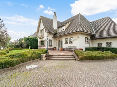 Villa te koop Lievegem