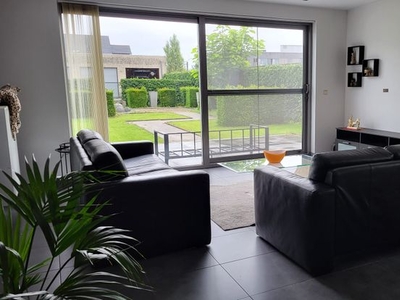 Appartement met tuin Burst