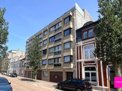 Goedgelegen appartement met 2 slaapkamers en terrras, bin...