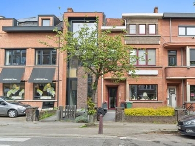 KESSEL-LO (handels-) woning op top locatie