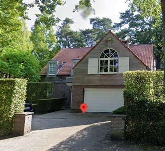 MOOIE RUSTIG GELEGEN VILLA