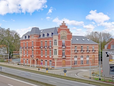 Nieuw appartement in een geklasseerd kasteel.