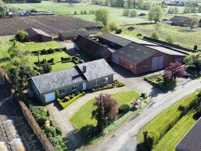 Prachtige hoeve te koop op 8950 m² in Olsene