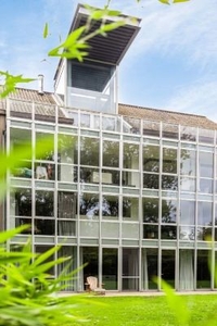 Unieke loft in het groen nabij centrum in Zulte