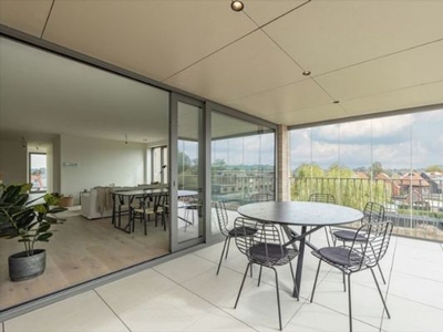 Penthouse met 3 slpk - 2badk en een geweldig terras van 90m2