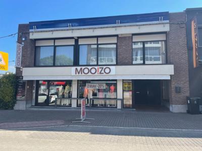 HANDELSRUIMTE VAN 198M² PAL IN HET CENTRUM VAN LIEDEKERKE ME