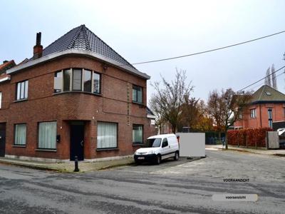 Ruime 3 slaapkamerwoning met tuintje