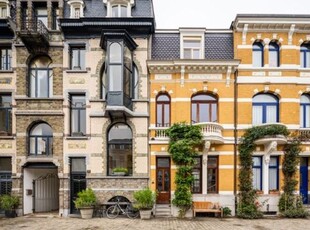 Charmante burgerwoning met stadstuin in Oud Berchem