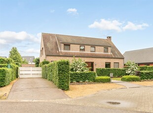 Instapklare gezinswoning met 5 slaapkamers op perfecte locatie!