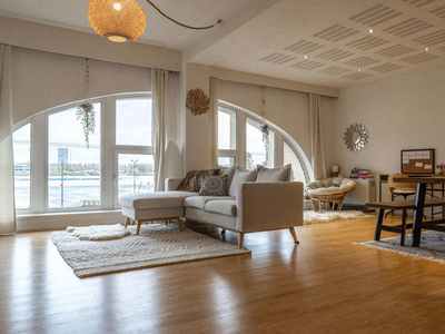 Gezellige loft met zicht op de Schelde