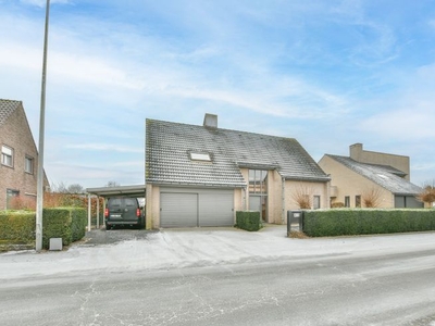 Alleenstaande Villa op 929 m² met alle comfort op een rusti