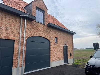 Nieuwbouw huis te huur in Hollebeke