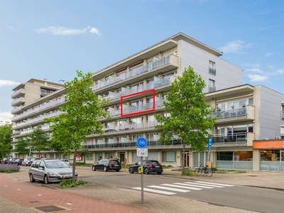 Instapklaar appartement met één slaapkamer en terras op top locatie!