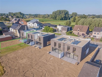 Nieuwbouw villa te koop in Wichelen