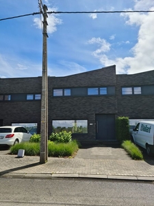 woning met 3 slaapkamers, terras, tuin, 2 stpl (bi-bu)