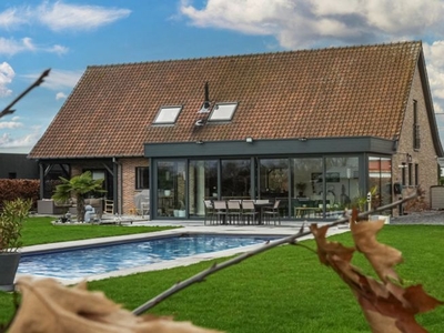 Villa op het platteland op 3000m2