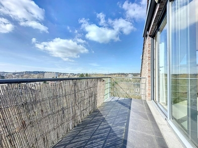 Au cœur de Wavre, lumineux appartement ~100 m² + terrasse