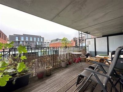 Nieuwbouwappartement met terras en parking op 't Zuid!