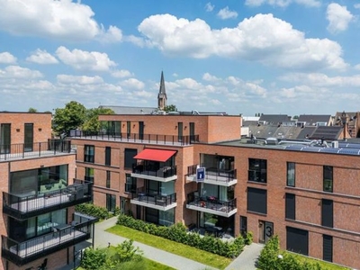 Zeer lichtrijk nieuwbouwappartement met zuidgericht terras