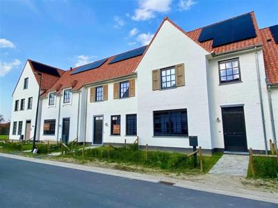 ENERGIEZUINIGE KLASSEWONING met GARAGE