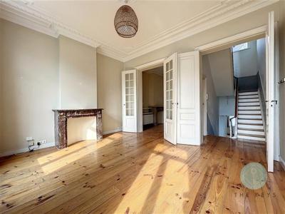 Marie-Louise / Triplex 3/4 ch / +- 160m² + TERRASSE