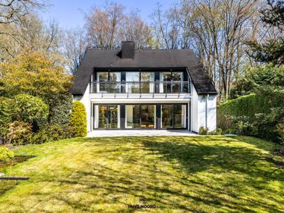 Moderne Villa op residentiële topligging