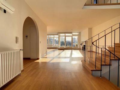 Triplex penthouse 293 m² + terraces 35 m² + shared garden